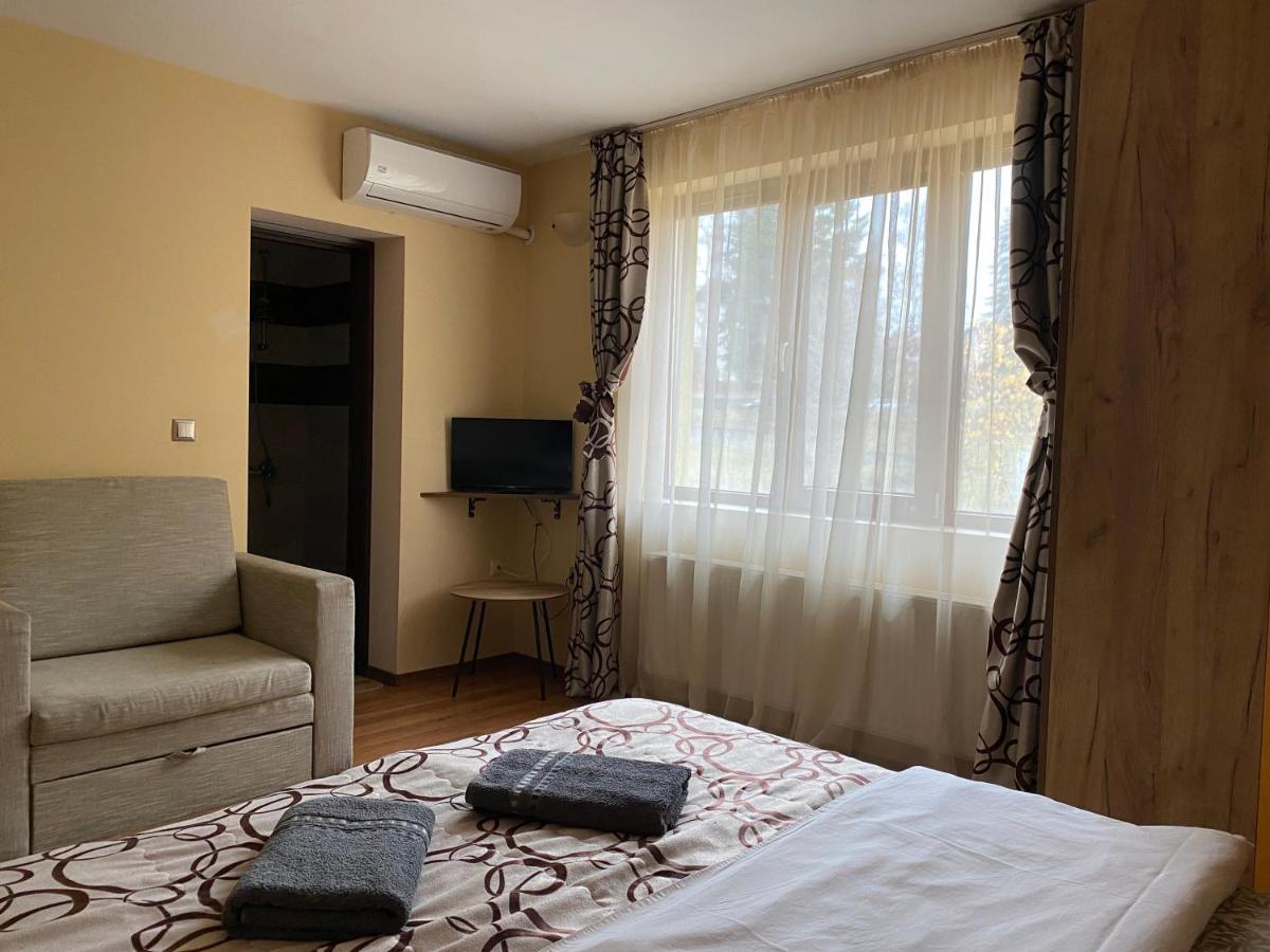 Kot Garden Guest House ساباريفا بانيا المظهر الخارجي الصورة